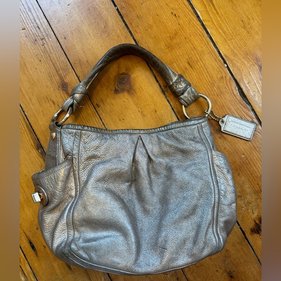 Coach SoHo Metallic Leather Hobo Bag- Gold‎ Bronze - Picture 3 of 6